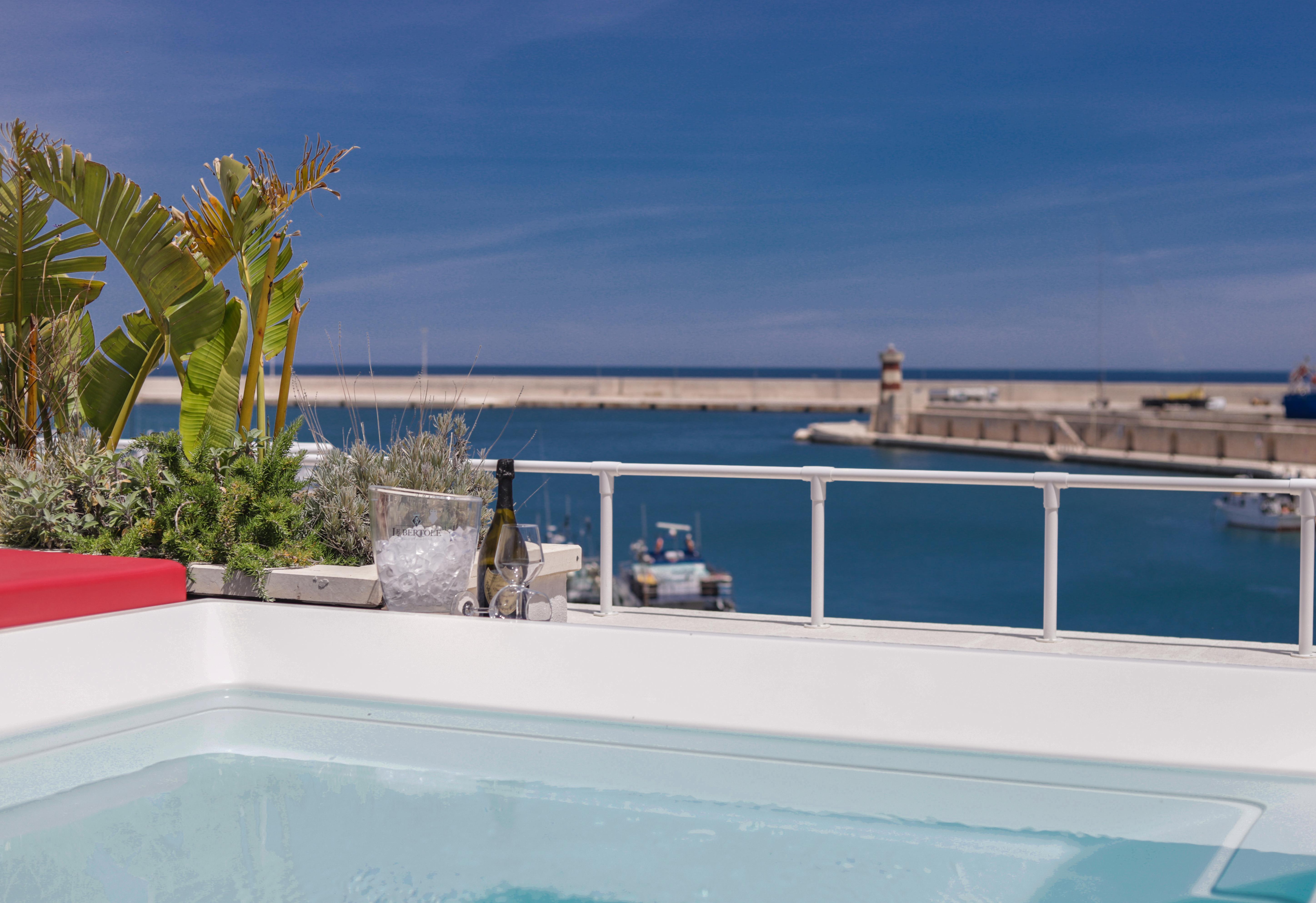 Al Console Luxury Suite Monopoli Eksteriør billede